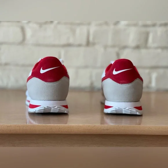 Nike ID Cortez 72’ Running Shoes FJ8890-905 White Red Retro Men Size 11.5 / 13W